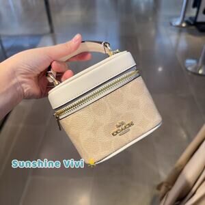 NWT Coach Ava Crossbody Bag In Signature Canvas CY732 Gold/Sand /Chalk